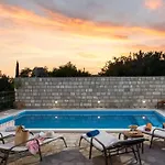 Source With Private Pool Villa