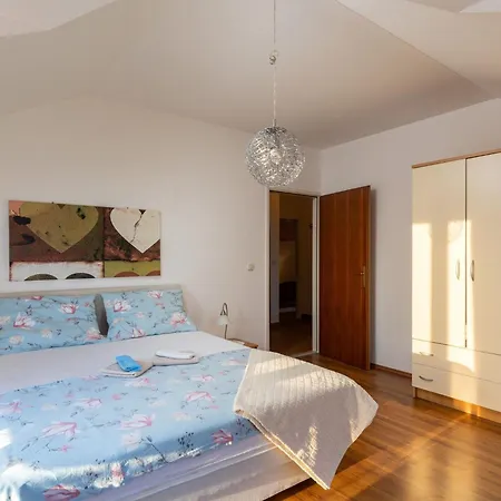 Villa Source With Private Pool