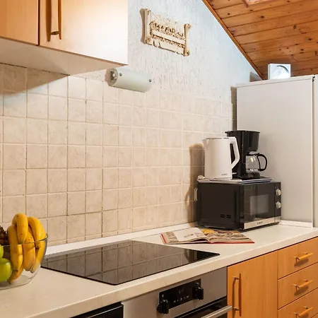 Source With Private Pool *