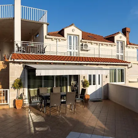 Villa Source With Private Pool Pridvorje