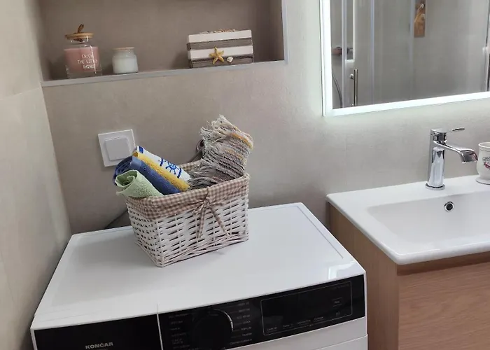 Source With Private Pool * Pridvorje